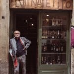 Il Vinaietto in Rome wine bistro - Giancarlo leaning on the entrance door