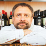 Do you aim af finding out the best italian wine available in UK? Michael Palij can tell you more about italian wine