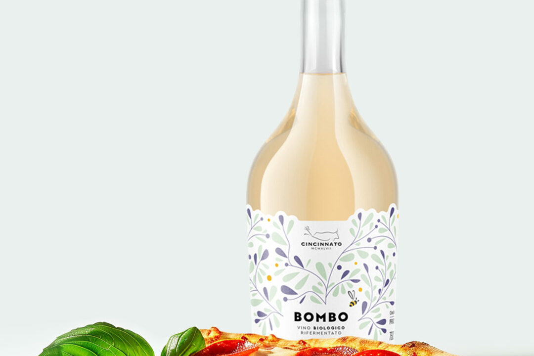 bombo vino rifermentato biologico Cincinnato abbinato alla pizza margherita